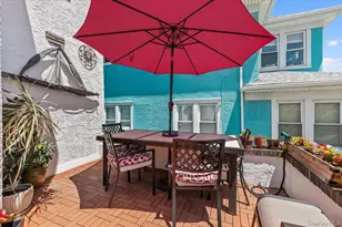 323 E Walnut St, Long Beach, NY 11561 - Photo 31
