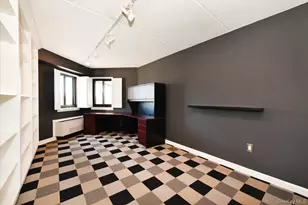 725 Miller Ave, Freeport, NY 11520 - Photo 17