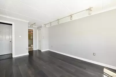 725 Miller Avenue #218, Freeport, NY 11520 - Photo 13