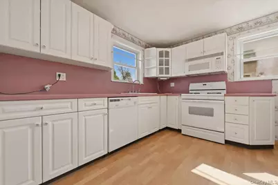 11 Moeller Street, Hicksville, NY 11801 - Photo 13
