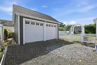 11 Moeller Street, Hicksville, NY 11801 - Photo 21