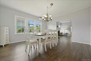 11 Moeller St, Hicksville, NY 11801 - Photo 11
