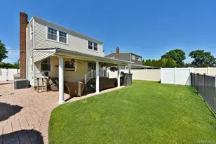 3680 Stokes Ave, Bethpage, NY 11714 - Photo 19