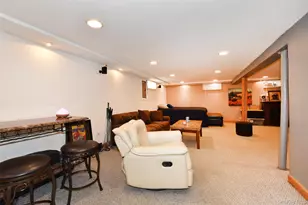 3680 Stokes Ave, Bethpage, NY 11714 - Photo 17