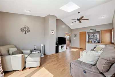 316 Philadelphia Avenue, Massapequa Park, NY 11762 - Photo 9