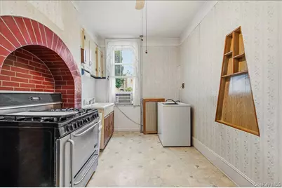 1622 Norman Street, Ridgewood, NY 11385 - Photo 5