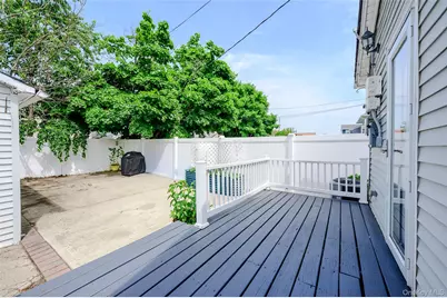 20 Marina Road, Island Park, NY 11558 - Photo 15