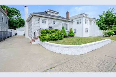 20 Marina Road, Island Park, NY 11558 - Photo 1