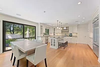 6 Magnetti Circle, Mamaroneck, NY 10543 - Photo 5