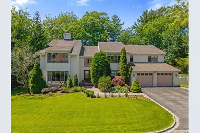 6 Magnetti Circle, Mamaroneck, NY 10543 - Photo 1