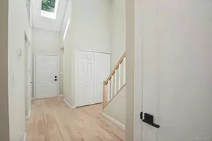 42 Hudson Watch Dr, Ossining, NY 10562 - Photo 5