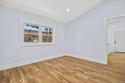 27 Circle Drive, Hempstead, NY 11550 - Photo 19