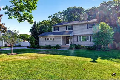 57 Hillside Avenue, Saint James, NY 11780 - Photo 3