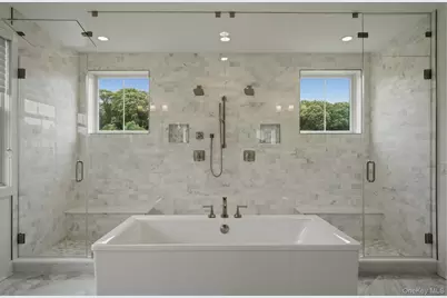 1 Levitow Court, Dix Hills, NY 11746 - Photo 35