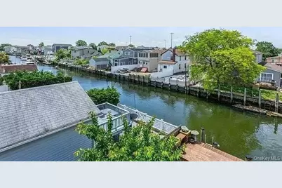 254 Arthur Street, Freeport, NY 11520 - Photo 19