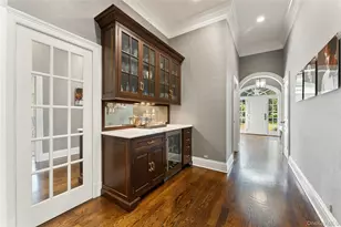 43 Black Birch Ln, Scarsdale, NY 10583 - Photo 7