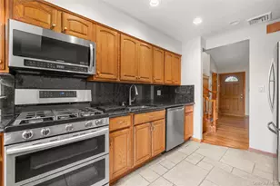 80 N Pine St, Massapequa, NY 11758 - Photo 5