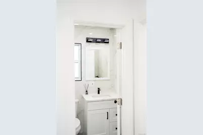 12047 144th Street, Jamaica, NY 11436 - Photo 11