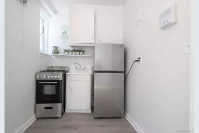 30-11 Parsons Boulevard #2T, Flushing, NY 11354 - Photo 13