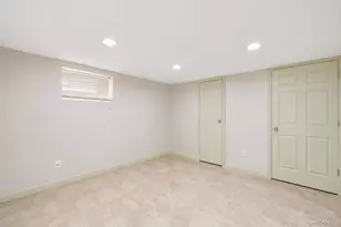 756 E 223rd St, Bronx, NY 10466 - Photo 9