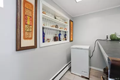 153 Davison Avenue, Lynbrook, NY 11563 - Photo 29