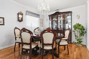 153 Davison Ave, Lynbrook, NY 11563 - Photo 17