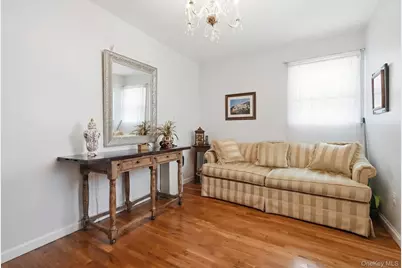 153 Davison Avenue, Lynbrook, NY 11563 - Photo 25