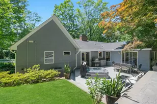 15 Deerfield Ln S, Pleasantville, NY 10570 - Photo 31