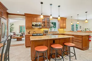 15 Deerfield Ln S, Pleasantville, NY 10570 - Photo 19