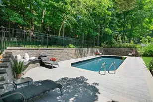 15 Deerfield Ln S, Pleasantville, NY 10570 - Photo 35