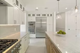 96 Shadyside Ave, Port Washington, NY 11050 - Photo 15