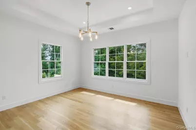 96 Shadyside Avenue, Port Washington, NY 11050 - Photo 35