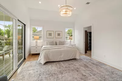 96 Shadyside Avenue, Port Washington, NY 11050 - Photo 25