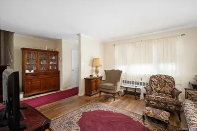 145 Arthur Avenue, Floral Park, NY 11001 - Photo 7