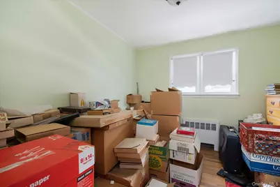 145 Arthur Avenue, Floral Park, NY 11001 - Photo 11