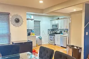 112-38 200th St, Saint Albans, NY 11412 - Photo 3