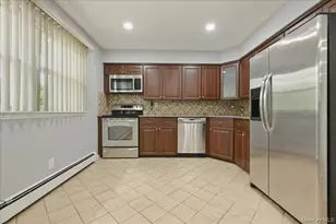 448 Lenox Rd, Huntington Station, NY 11746 - Photo 11