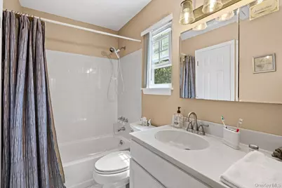 29 Hancock, Yaphank, NY 11980 - Photo 15