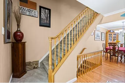 29 Hancock, Yaphank, NY 11980 - Photo 5