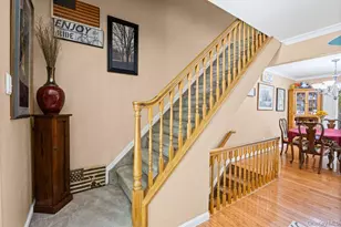 29 Hancock, Yaphank, NY 11980 - Photo 5