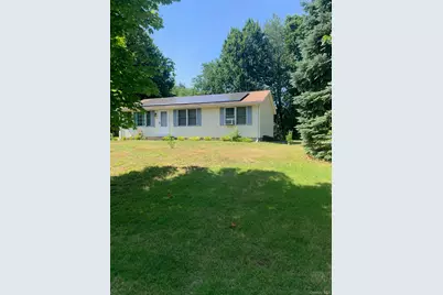 79 Cambridge Drive, Red Hook, NY 12571 - Photo 1