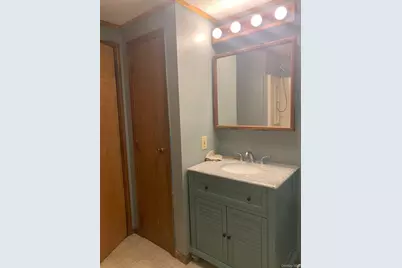 79 Cambridge Drive, Red Hook, NY 12571 - Photo 17