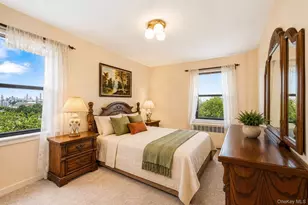 52-24 65th Pl, Maspeth, NY 11378 - Photo 3
