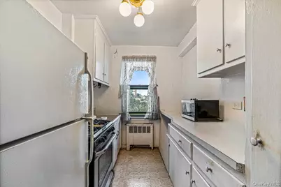 5224 65th Place #3L, Maspeth, NY 11378 - Photo 7