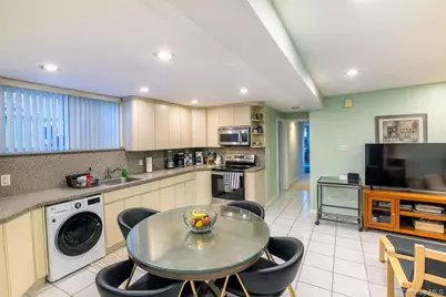42-19 195 Street, Flushing, NY 11358 - Photo 19