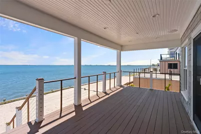 21 Shinnecock Road, East Quogue, NY 11942 - Photo 11