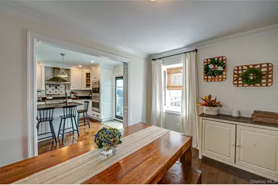 3038 Lowell Avenue, Wantagh, NY 11793 - Photo 9