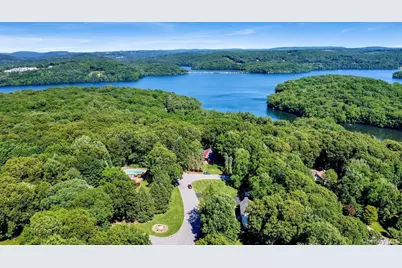 2 Victor Lane, Mahopac, NY 10512 - Photo 3