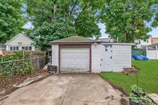 146-44 23rd Ave, Whitestone, NY 11357 - Photo 11