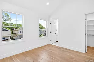 37 Corchaug Ave, Port Washington, NY 11050 - Photo 19